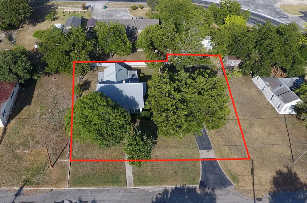 1108 Reilley Street Goldthwaite, TX 76844