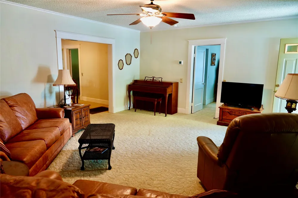 1108 Reilley Street Goldthwaite, TX 76844