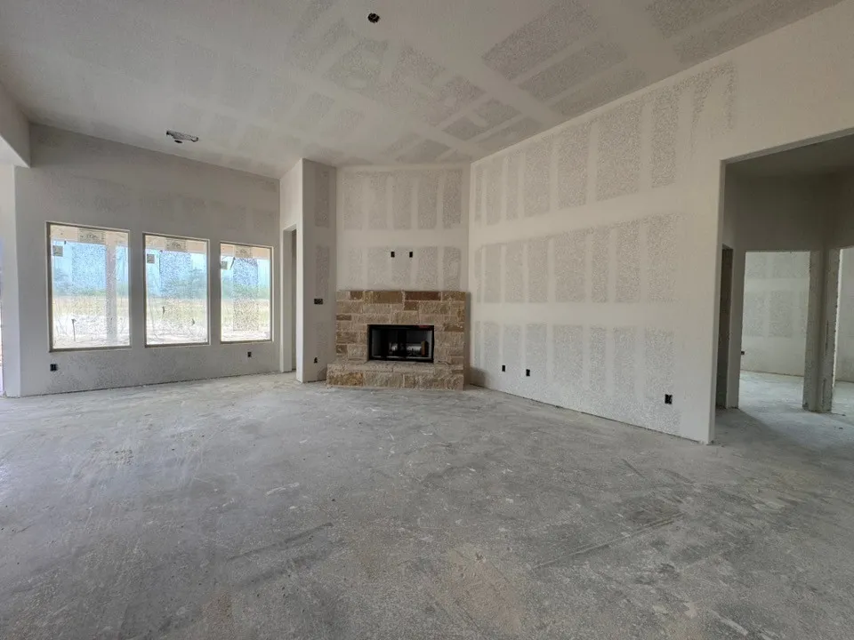 313 Johnny Boy Way Springtown, TX 76082