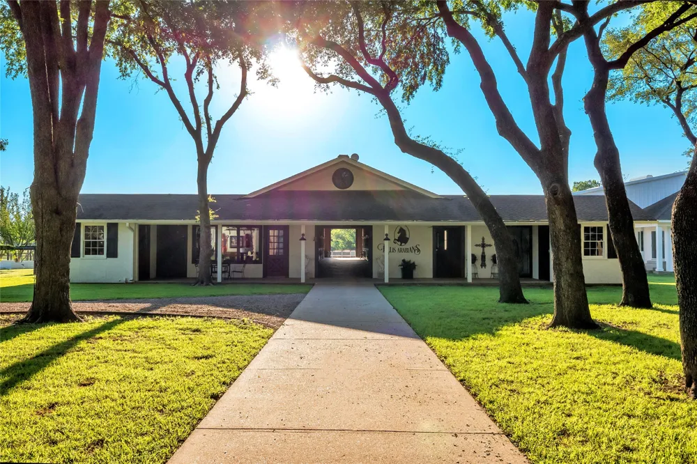 200 Legacy Downs Drive Fort Worth, TX 76126