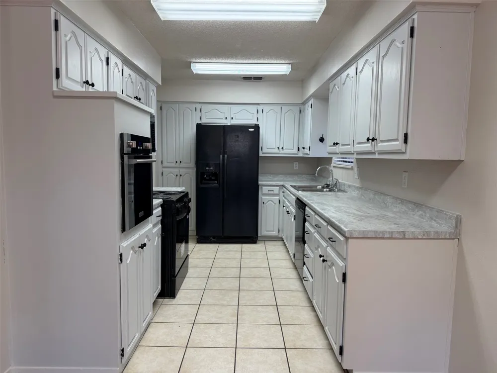 1401 Preston Trail Court Graham, TX 76450