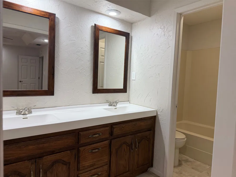 1401 Preston Trail Court Graham, TX 76450