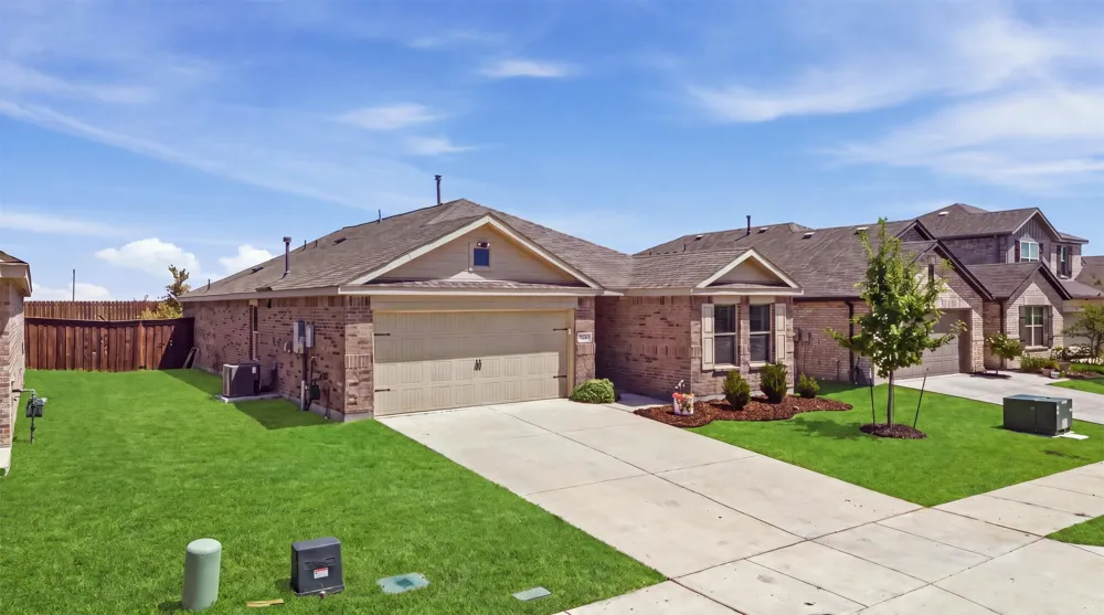 14025 Ilderton Street Pilot Point, TX 76258