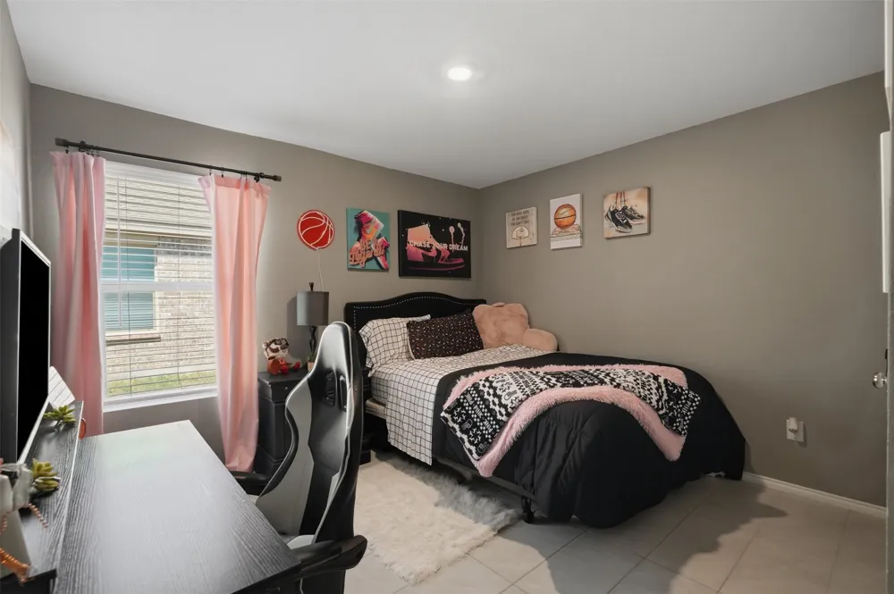 14025 Ilderton Street Pilot Point, TX 76258