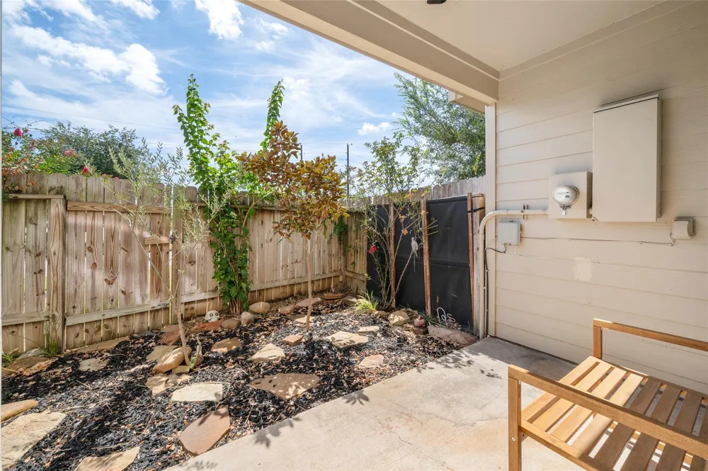 911 Fish Creek Drive Katy, TX 77450