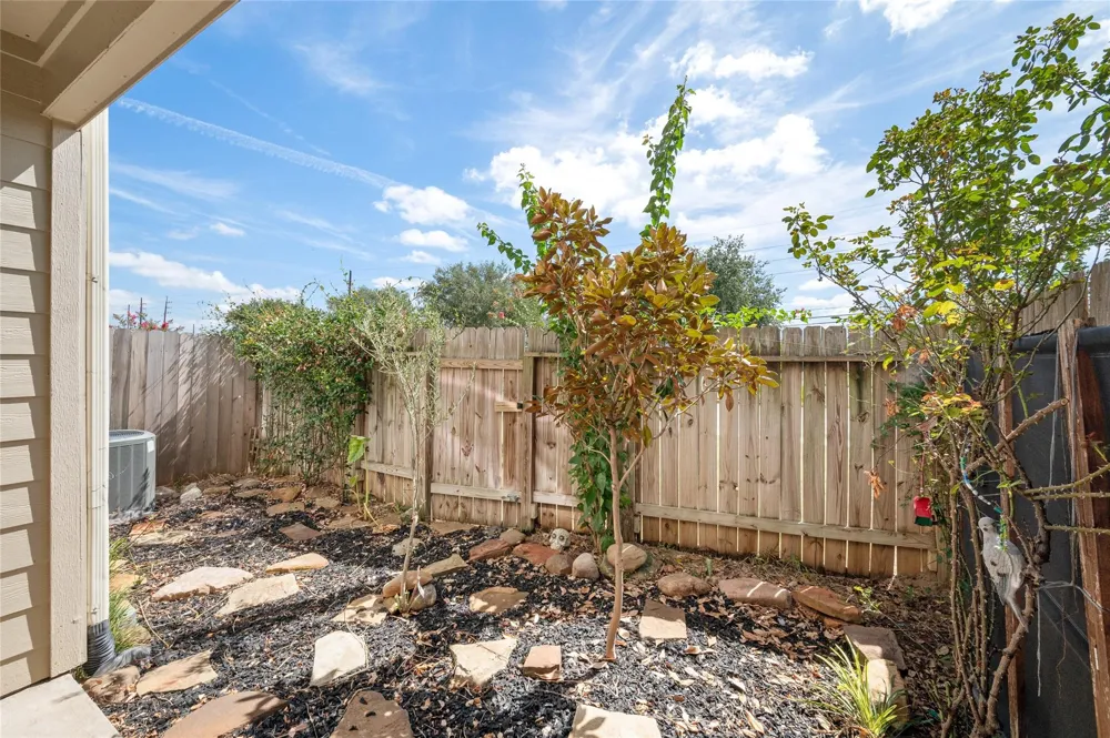 911 Fish Creek Drive Katy, TX 77450