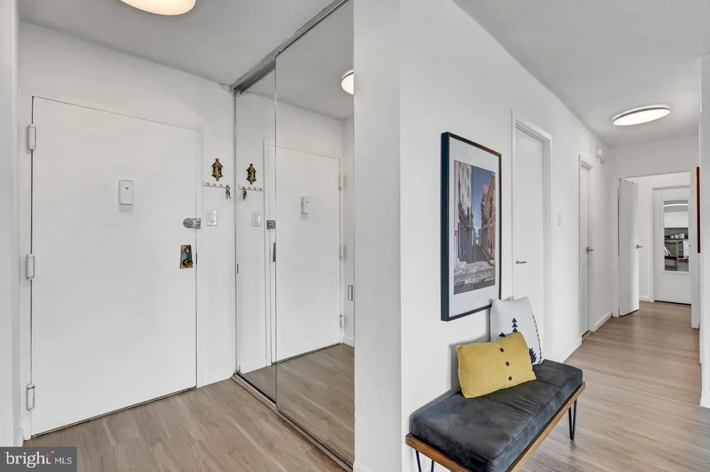11801 ROCKVILLE PIKE #813 Rockville, MD 20852