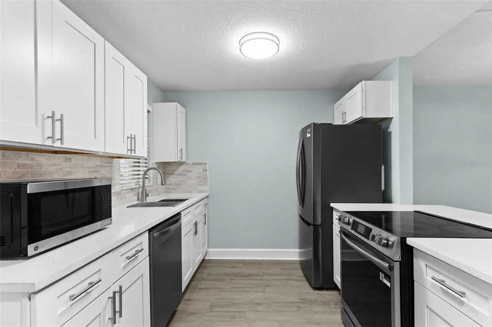 17035 GULF BOULEVARD #116 North Redington Beach, FL 33708
