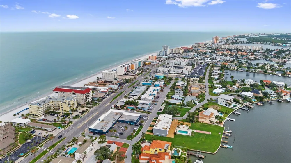 17035 GULF BOULEVARD #116 North Redington Beach, FL 33708