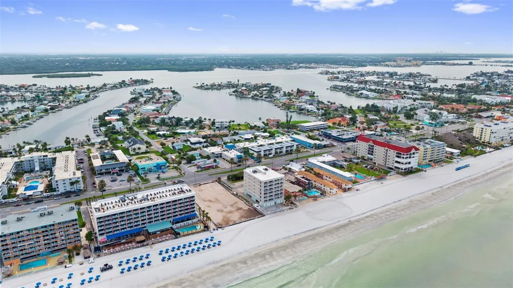 17035 GULF BOULEVARD #116 North Redington Beach, FL 33708