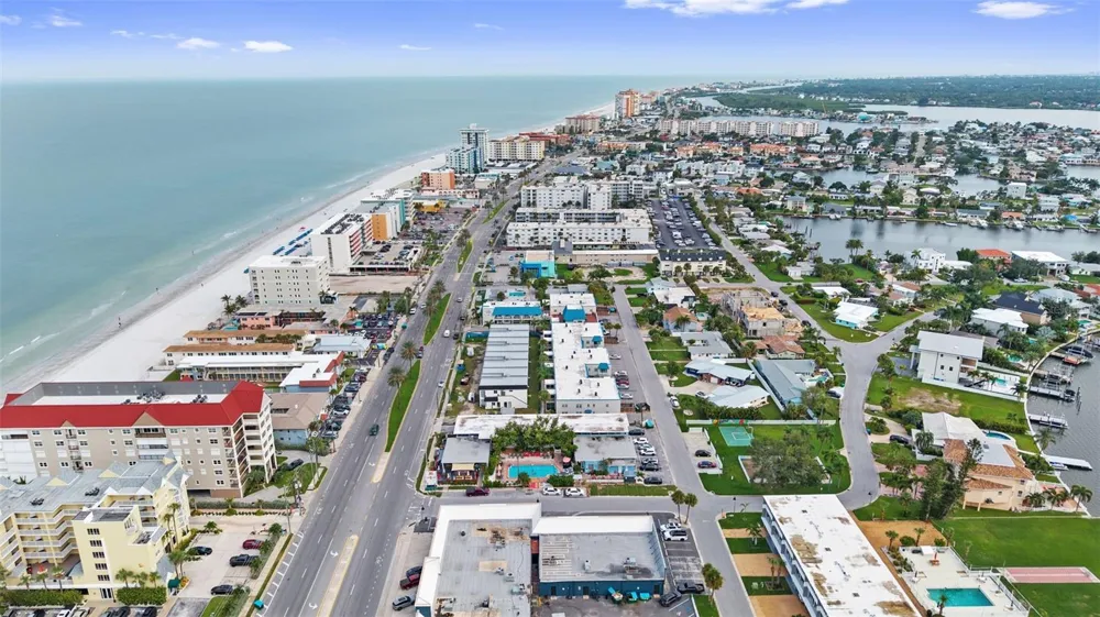 17035 GULF BOULEVARD #116 North Redington Beach, FL 33708