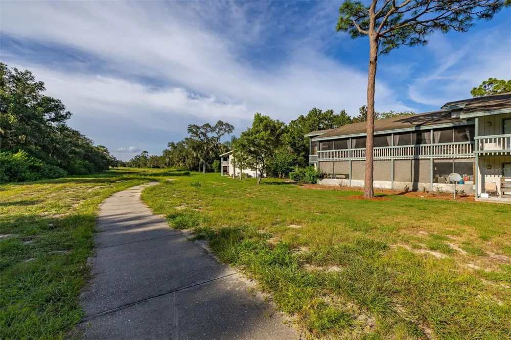 3558 CAMELOT DRIVE #3558 Haines City, FL 33844