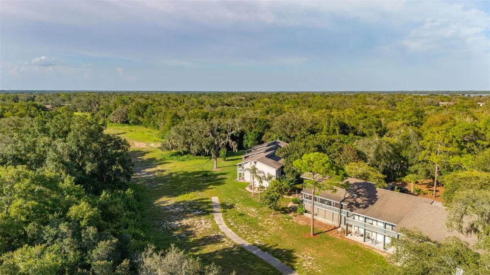 3558 CAMELOT DRIVE #3558 Haines City, FL 33844
