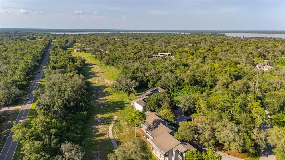 3558 CAMELOT DRIVE #3558 Haines City, FL 33844