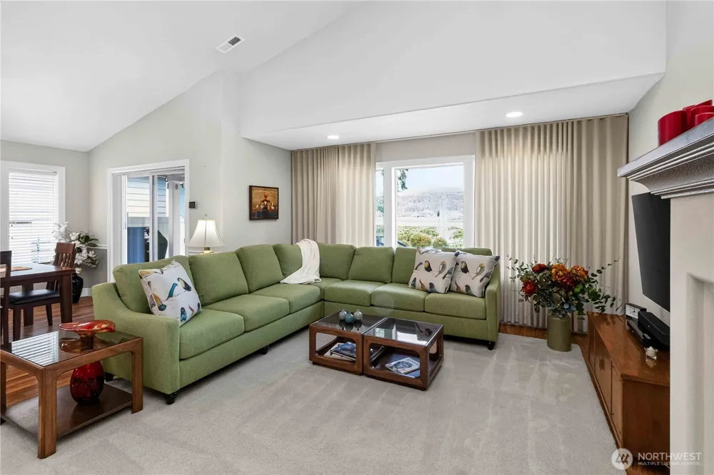 49 Willow Pointe Loop Longview, WA 98632