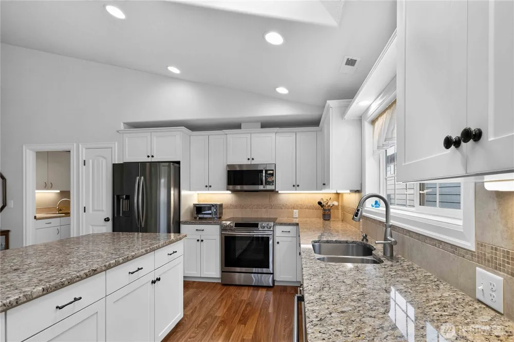 49 Willow Pointe Loop Longview, WA 98632