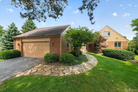 5461 Countryside Drive