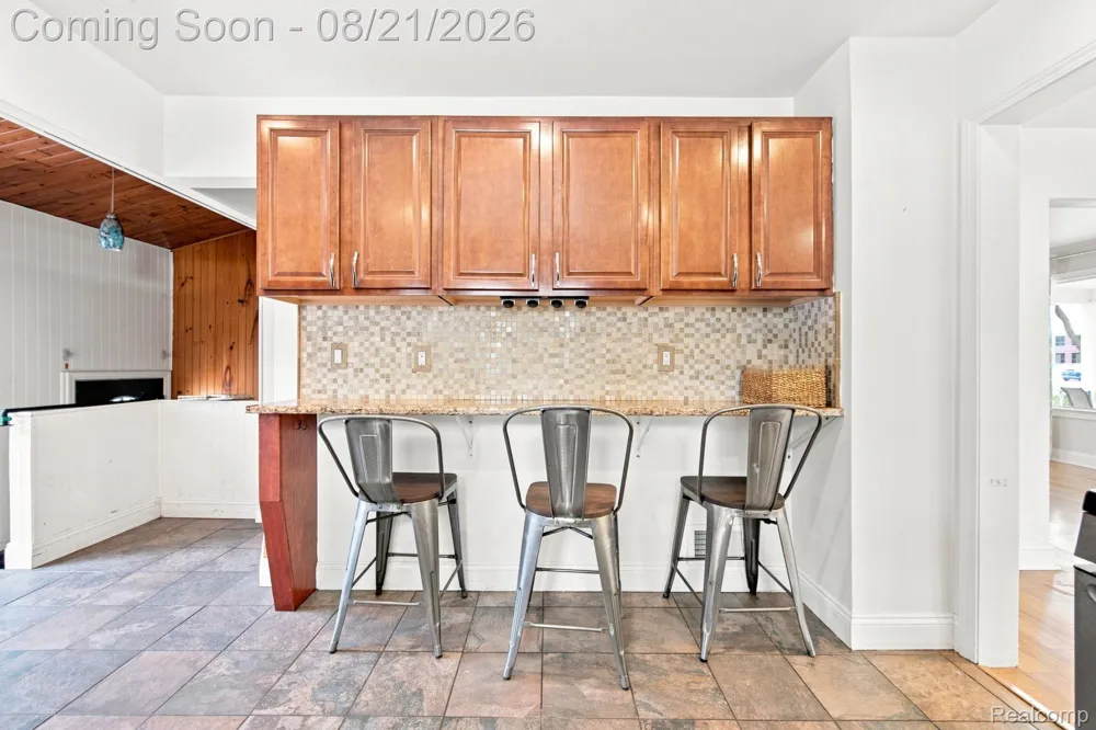 220 Magnolia Drive Inkster City, MI 48141