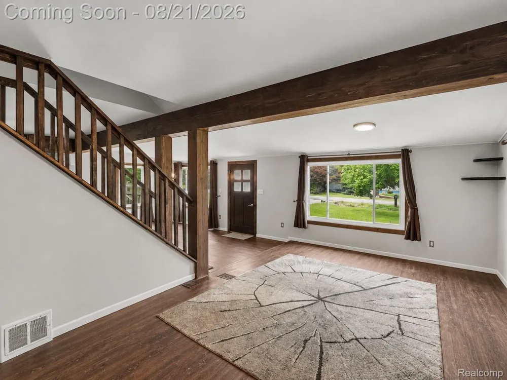 24915 Crisler Street Taylor City, MI 48180