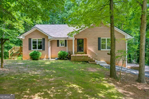 3655 Southlake CIR