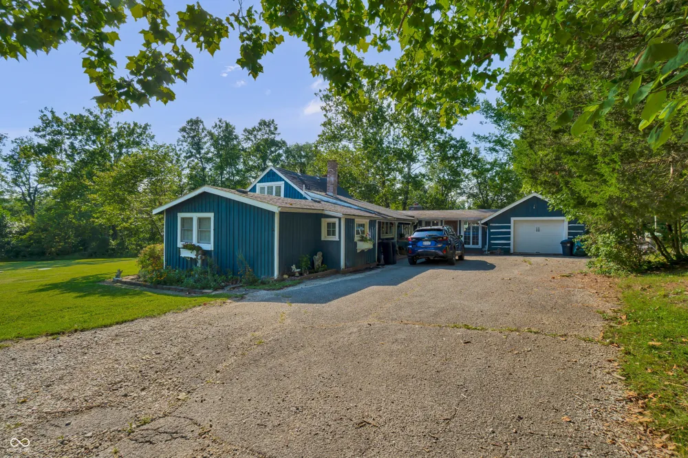 270 Coffey Hill Road Nashville, IN 47448