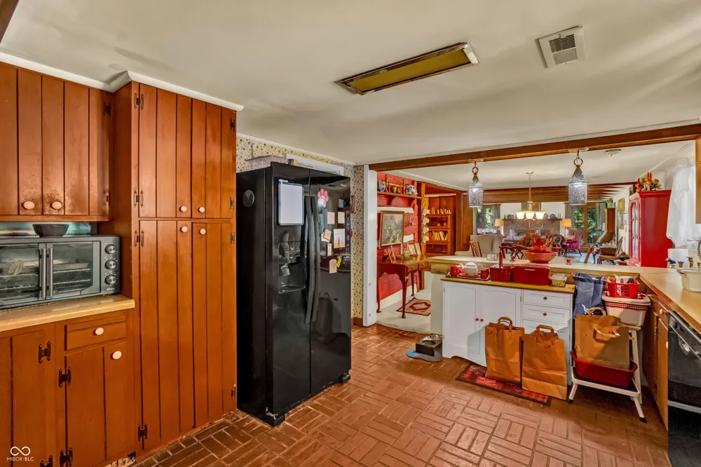 270 Coffey Hill Road Nashville, IN 47448