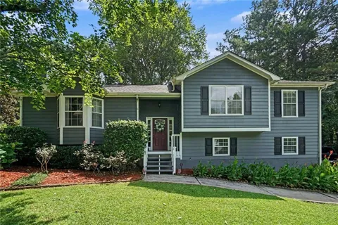 202 Johnstons Drive