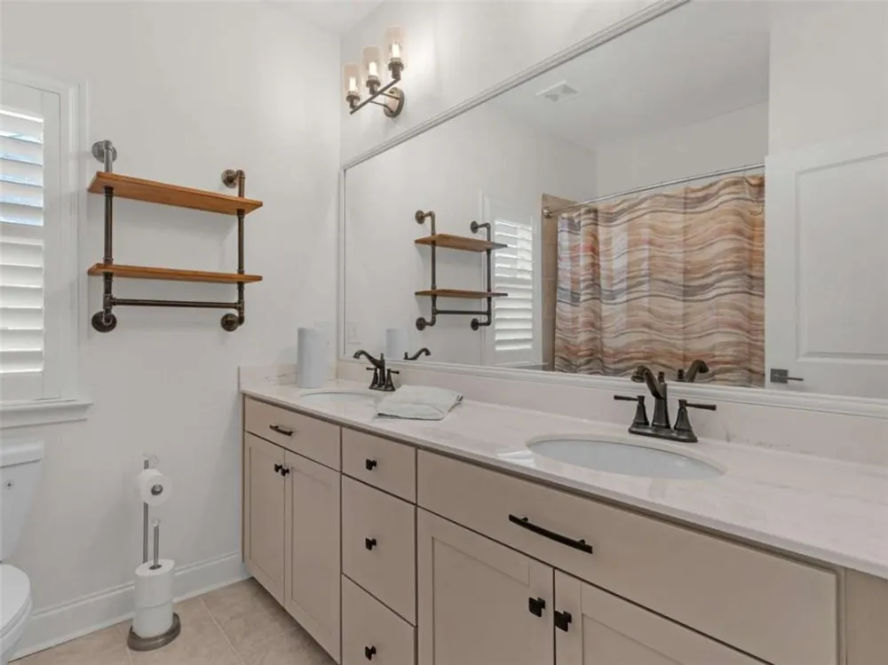 1308 Linkview Crossing Locust Grove, GA 30248