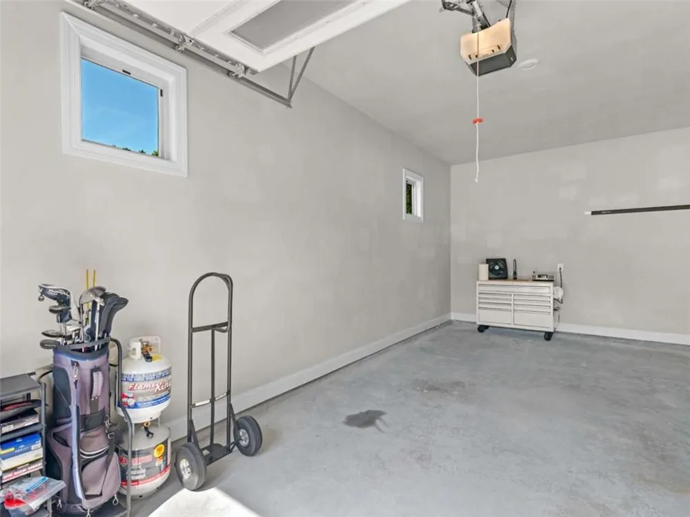 1308 Linkview Crossing Locust Grove, GA 30248