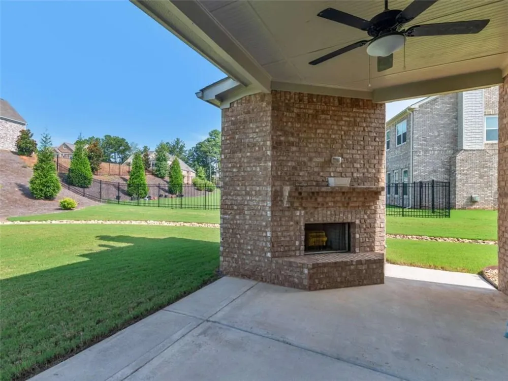 1308 Linkview Crossing Locust Grove, GA 30248