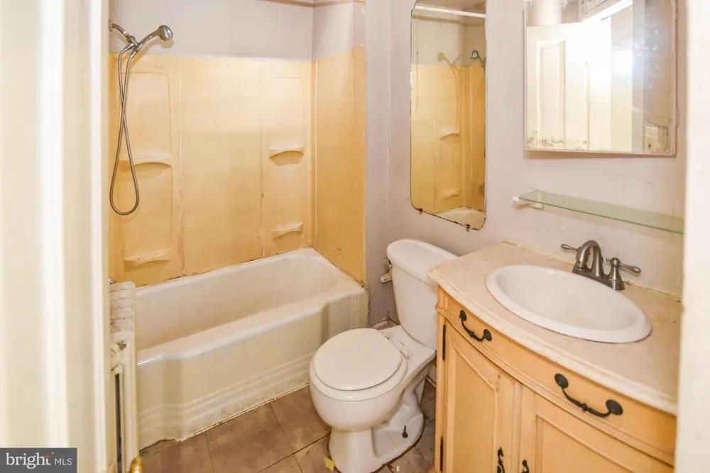 512 E 35TH STREET Baltimore, MD 21218