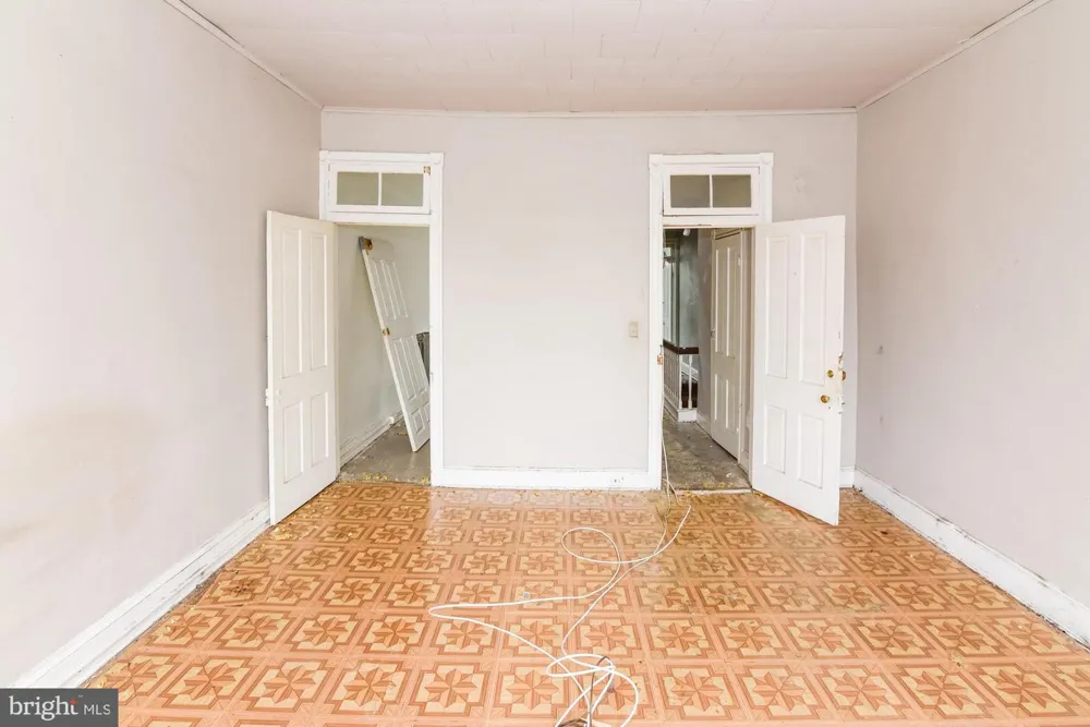 512 E 35TH STREET Baltimore, MD 21218