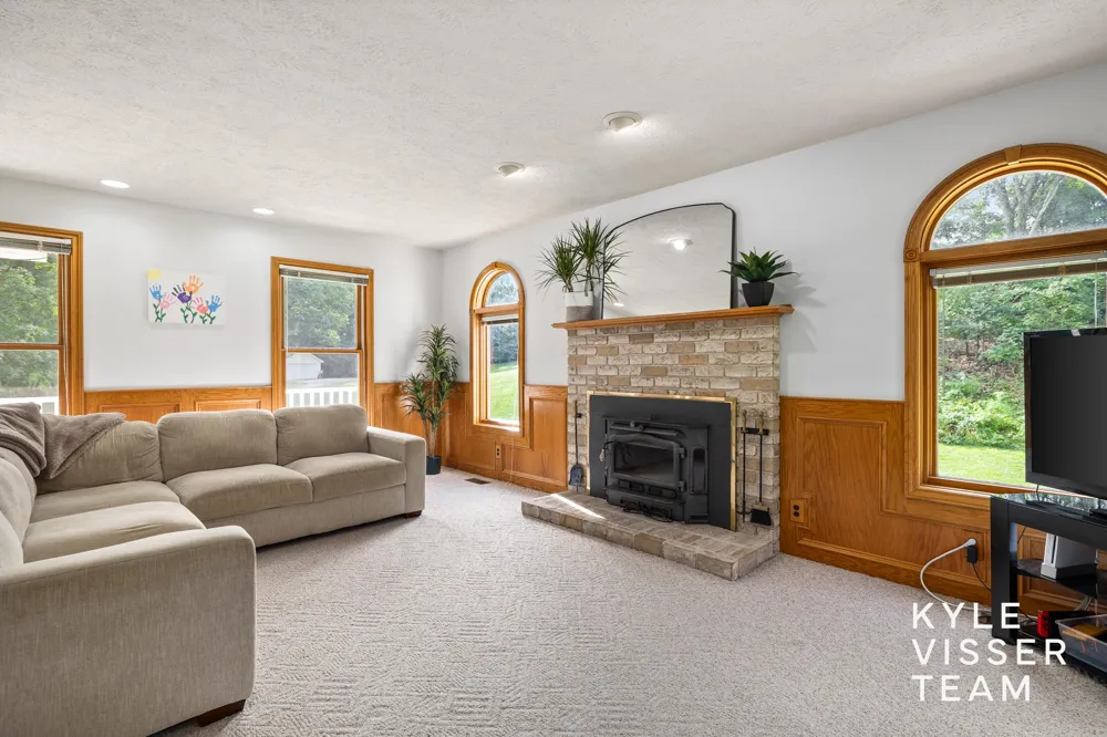 1873 Grand River Drive NE Ada, MI 49301