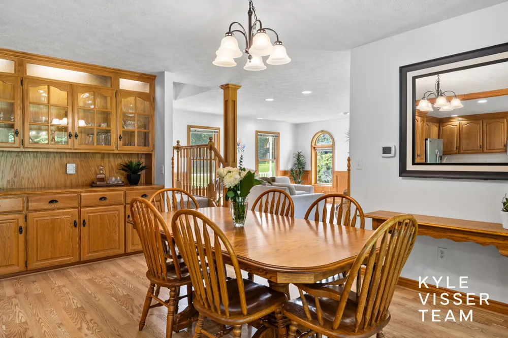 1873 Grand River Drive NE Ada, MI 49301