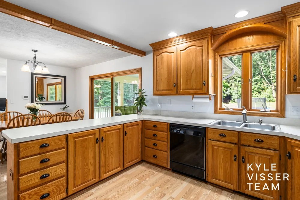 1873 Grand River Drive NE Ada, MI 49301