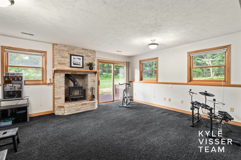 1873 Grand River Drive NE Ada, MI 49301