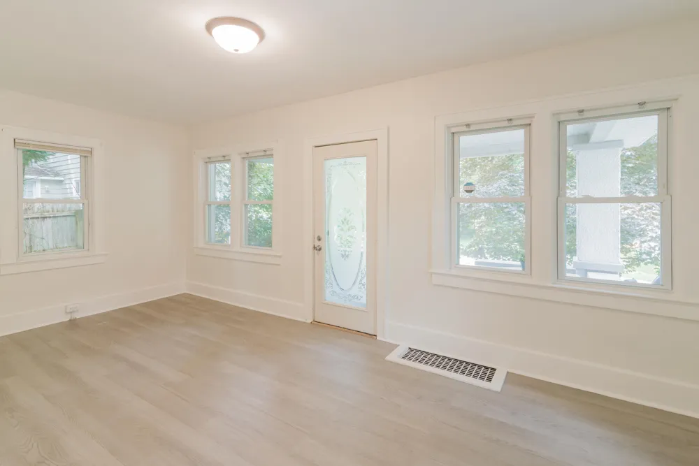 1054 Haines Street NW Grand Rapids, MI 49504
