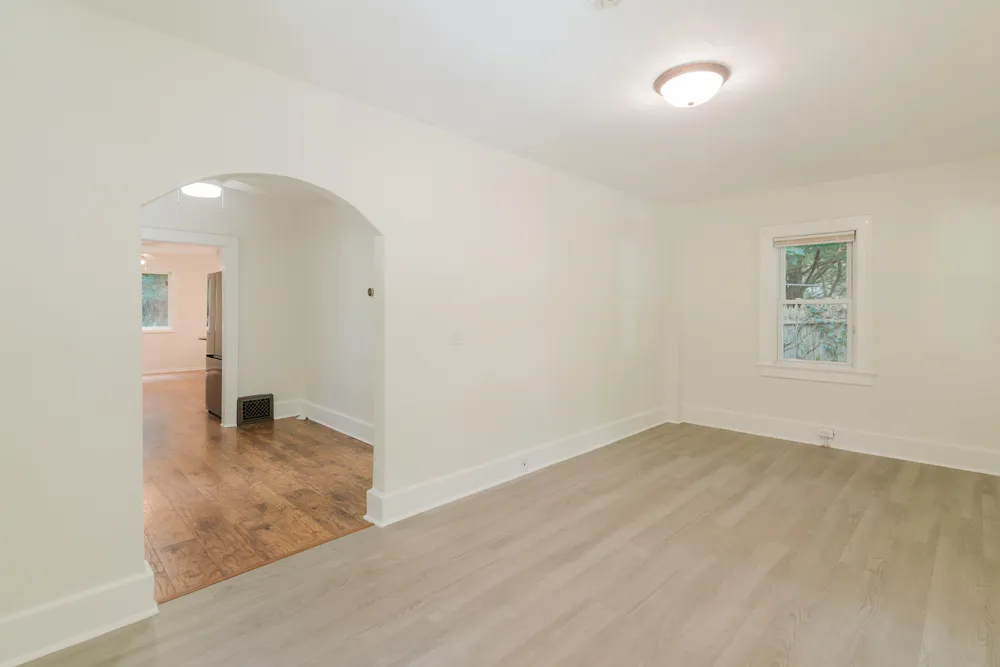 1054 Haines Street NW Grand Rapids, MI 49504