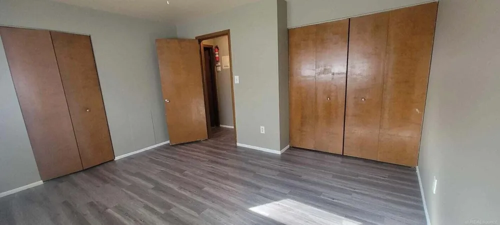 22720 Stair Drive #12 Clinton, MI 48036