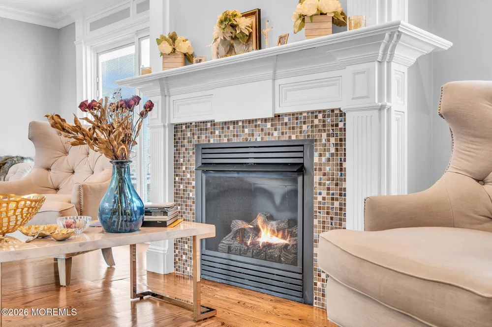 19 Drake Way Toms River, NJ 08753