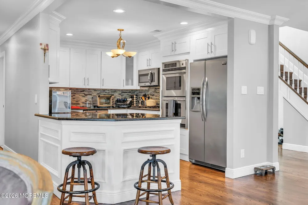 19 Drake Way Toms River, NJ 08753