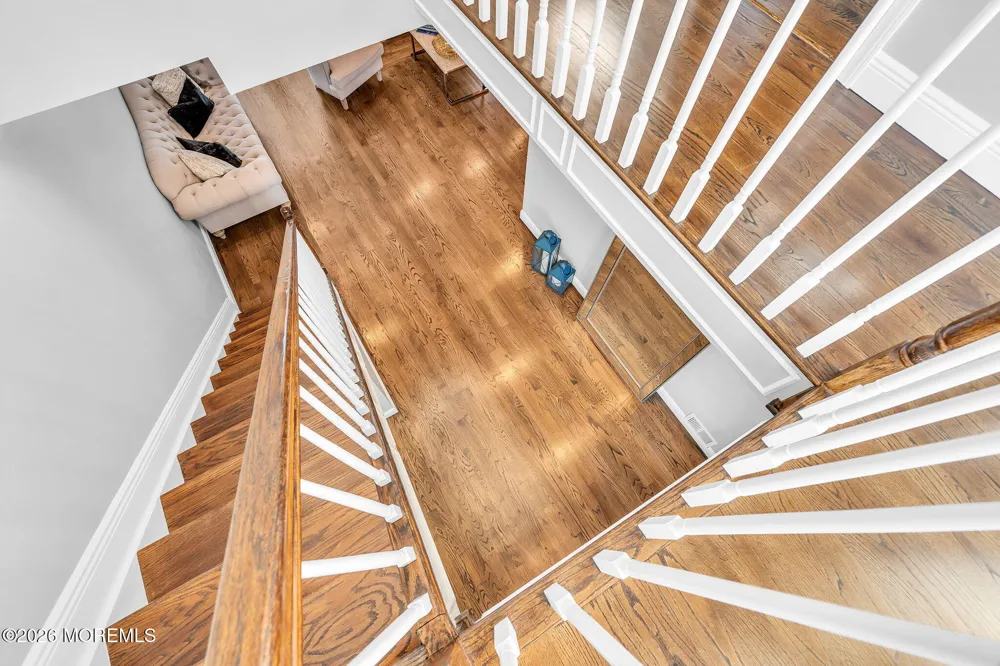 19 Drake Way Toms River, NJ 08753