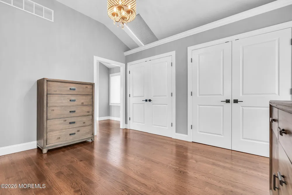 19 Drake Way Toms River, NJ 08753