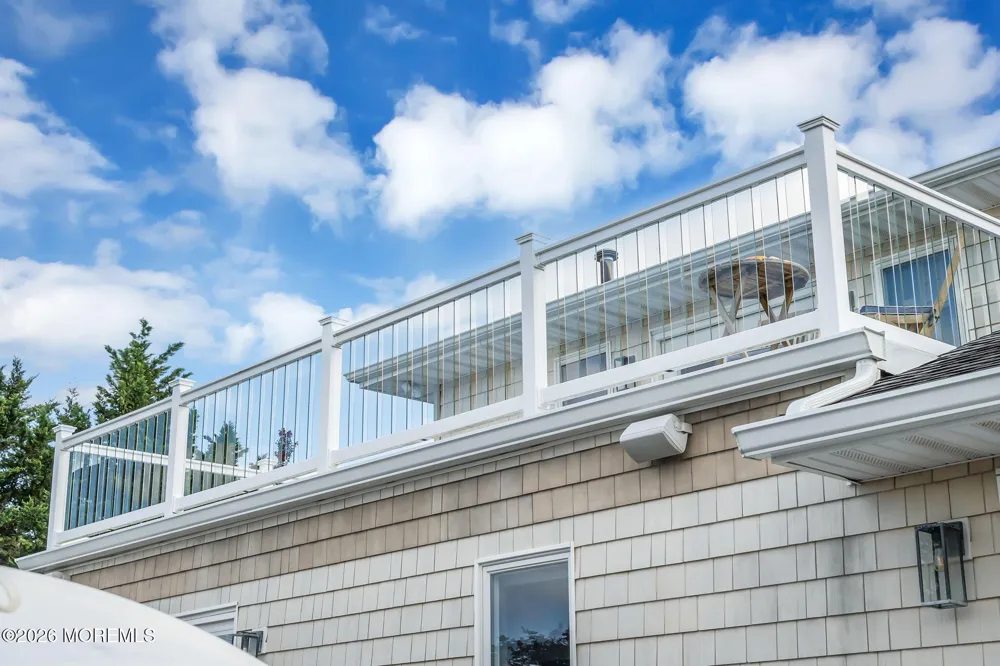 19 Drake Way Toms River, NJ 08753