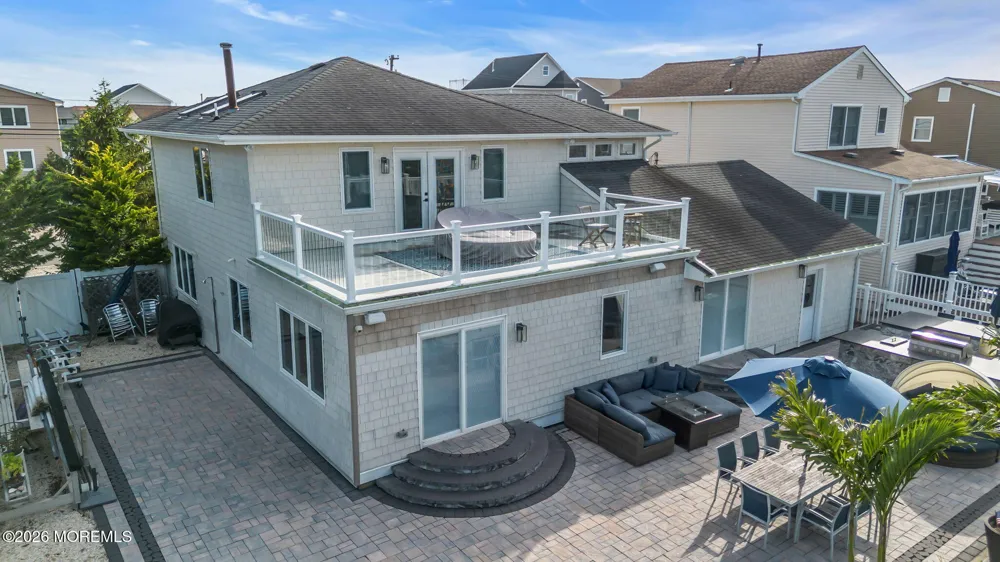 19 Drake Way Toms River, NJ 08753