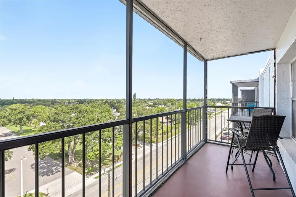 2901 26TH STREET W #818 Bradenton, FL 34205