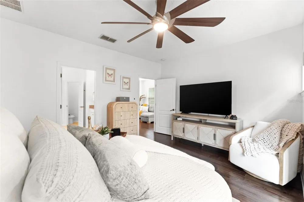 13890 SATO AVENUE Orlando, FL 32827