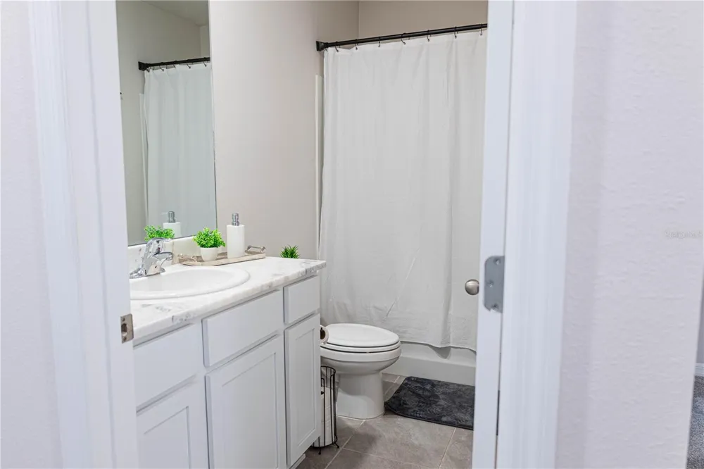 17632 CRESCENT MOON LOOP Bradenton, FL 34211