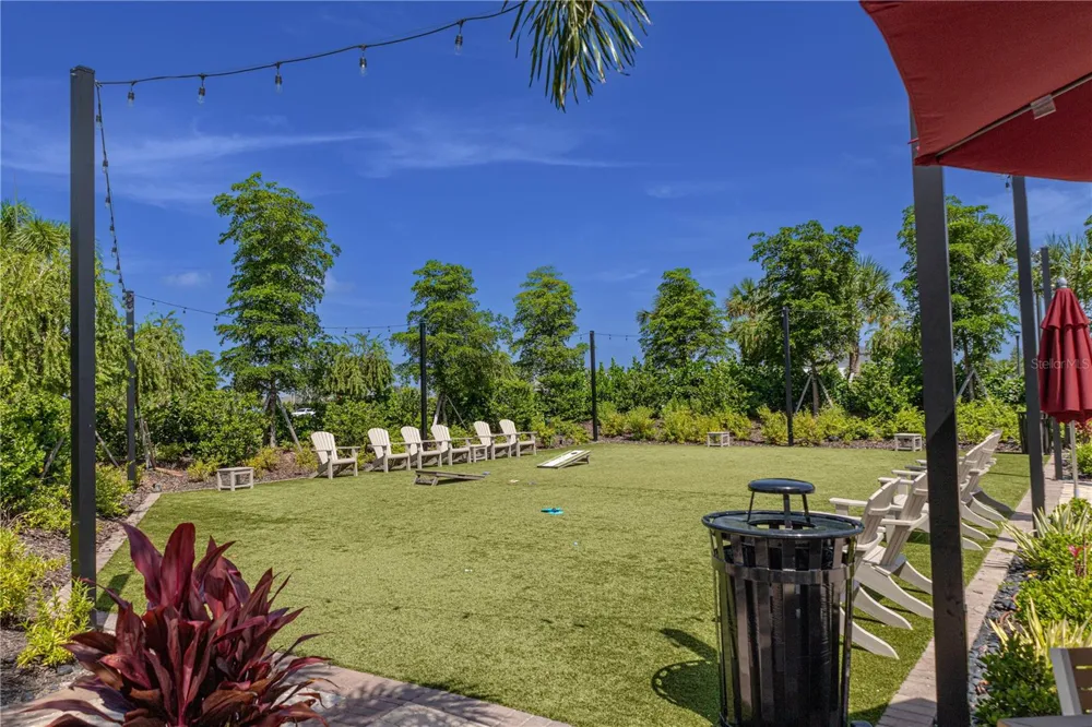17632 CRESCENT MOON LOOP Bradenton, FL 34211