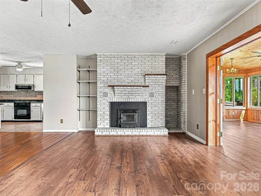 38 Chadwick Wade Drive Asheville, NC 28804